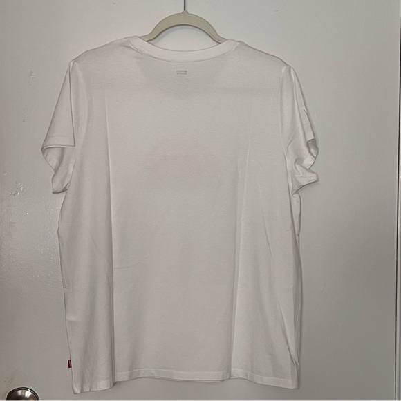 Levi’s Logo Perfect Tee shirt NWT ( XL ) - Picture 2 of 6